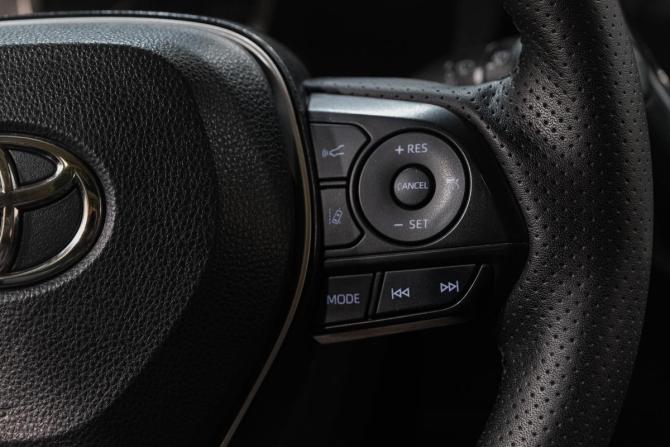 Toyota Corolla XII (E210) с пробегом 2019 года, цена 1 599 000 рублей, 100000 км, седан, Автокод Объявления