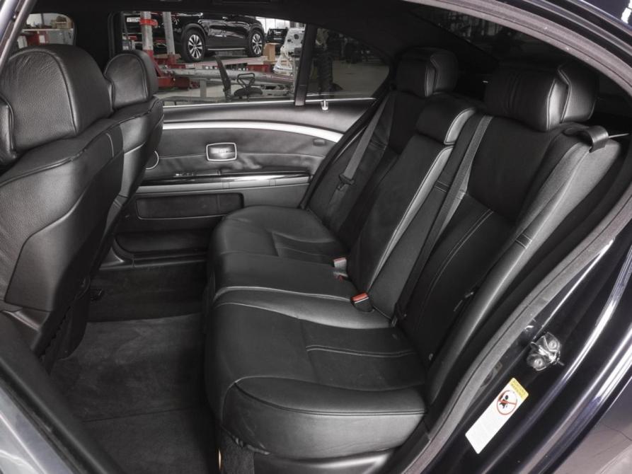 BMW 7 серии IV (E65/E66) Рестайлинг Ростов-на-Дону  - изображение 9