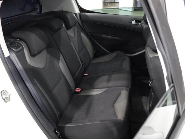 Peugeot 308 I с пробегом 2009 года, цена 515 000 рублей, 191722 км, хэтчбек, Автокод Объявления
