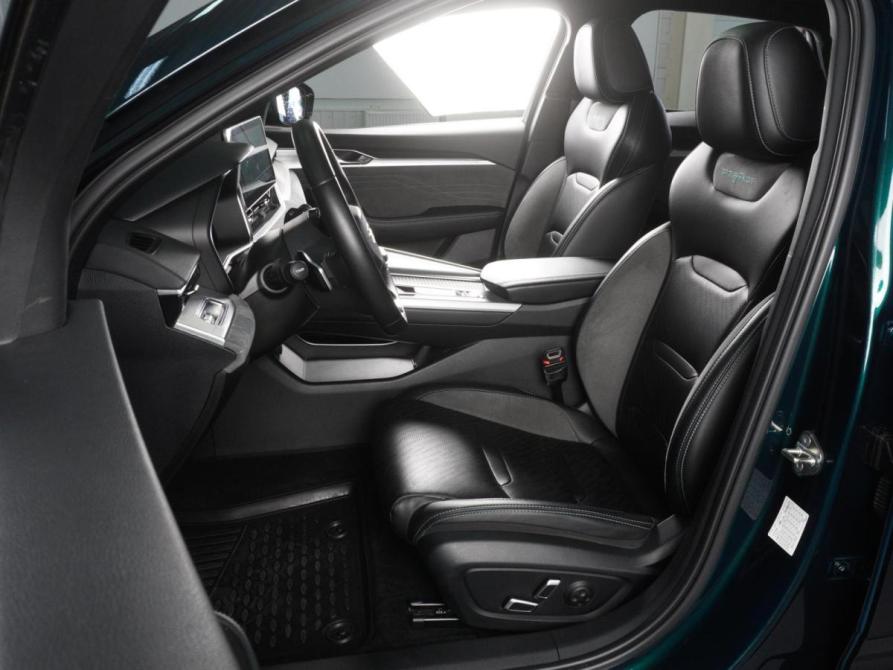 Geely Preface I (China Market) Рестайлинг Минеральные Воды  - изображение 10
