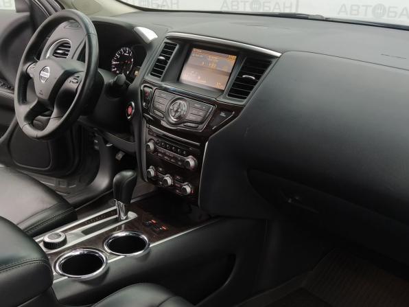 Nissan Pathfinder IV с пробегом 2015 года, цена 1 819 000 рублей, 162371 км, внедорожник, Автокод Объявления