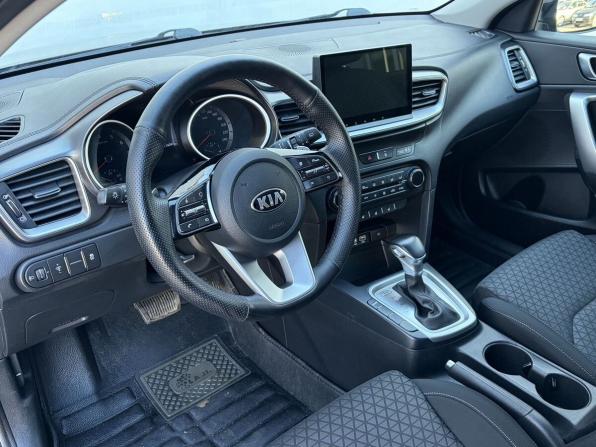 Kia Ceed III с пробегом 2019 года, цена 1 699 683 рубля, 113186 км, универсал, Автокод Объявления