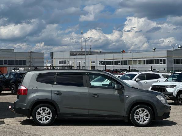 Chevrolet Orlando I с пробегом 2011 года, цена 869 000 рублей, 220000 км, компактвэн, Автокод Объявления