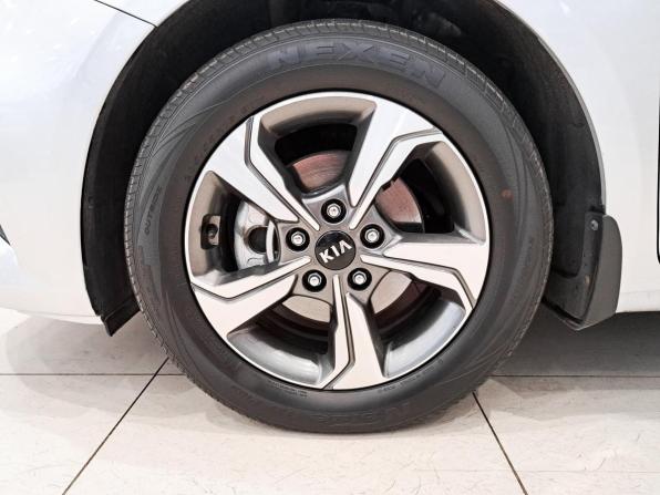 Kia Cerato IV Рестайлинг с пробегом 2021 года, цена 2 150 000 рублей, 86614 км, седан, Автокод Объявления