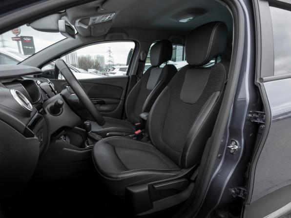 Renault Kaptur I Рестайлинг с пробегом 2022 года, цена 1 915 000 рублей, 73278 км, внедорожник, Автокод Объявления