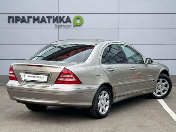 Mercedes-Benz C-Класс II (W203) Рестайлинг с пробегом 2006 года, цена 529 000 рублей, 335184 км, седан, Автокод Объявления