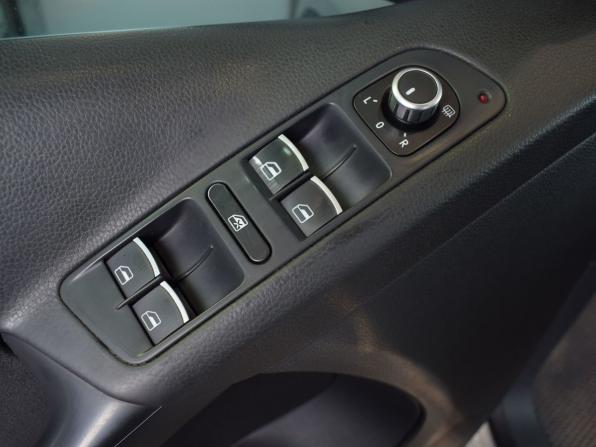 Volkswagen Tiguan I Рестайлинг с пробегом 2012 года, цена 1 434 995 рублей, 258941 км, внедорожник, Автокод Объявления