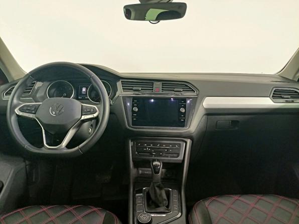 Volkswagen Tiguan II Рестайлинг с пробегом 2021 года, цена 3 225 000 рублей, 23800 км, внедорожник, Автокод Объявления