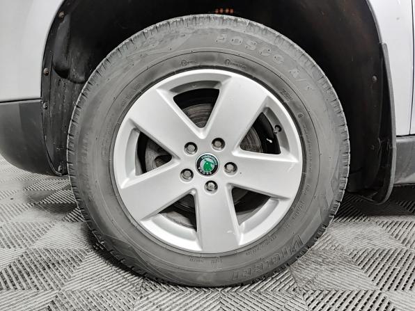 Skoda Yeti I с пробегом 2012 года, цена 880 000 рублей, 169900 км, внедорожник, Автокод Объявления