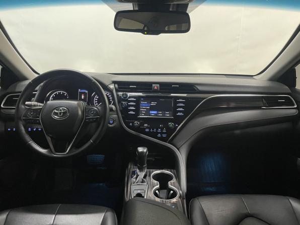 Toyota Camry VIII (XV70) с пробегом 2019 года, цена 2 399 000 рублей, 193583 км, седан, Автокод Объявления