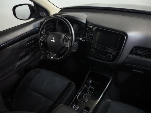 Mitsubishi Outlander III Рестайлинг 3 с пробегом 2020 года, цена 2 099 000 рублей, 110097 км, внедорожник, Автокод Объявления