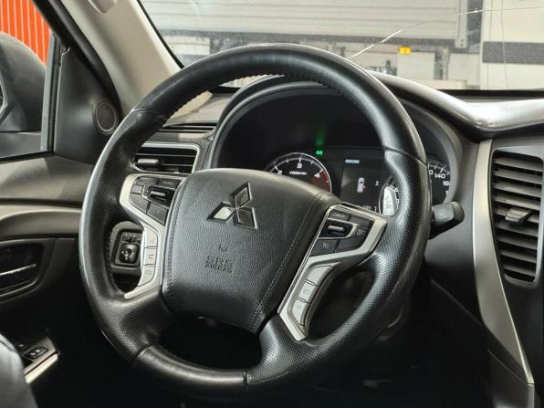 Mitsubishi Pajero Sport III с пробегом 2020 года, цена 2 990 000 рублей, 166846 км, внедорожник, Автокод Объявления