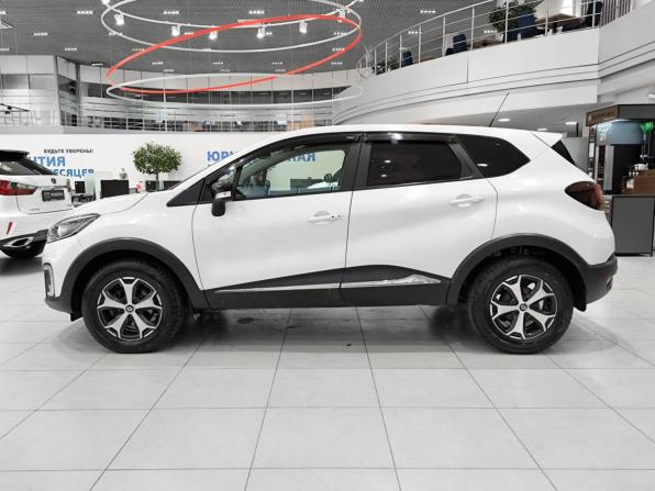 Renault Kaptur I с пробегом 2017 года, цена 1 524 000 рублей, 145149 км, внедорожник, Автокод Объявления