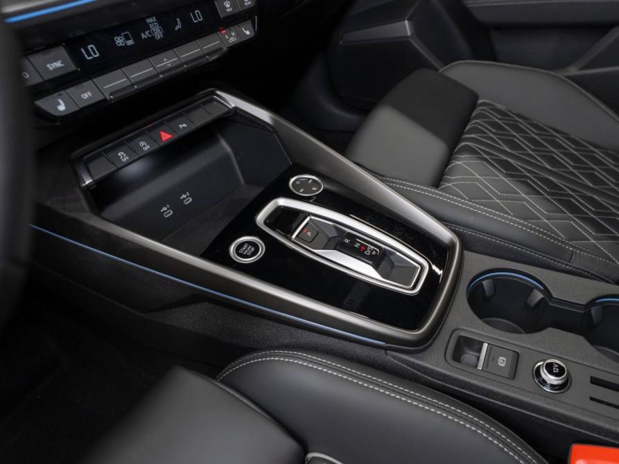 Audi A3 IV (8Y) Рестайлинг Москва  - изображение 16