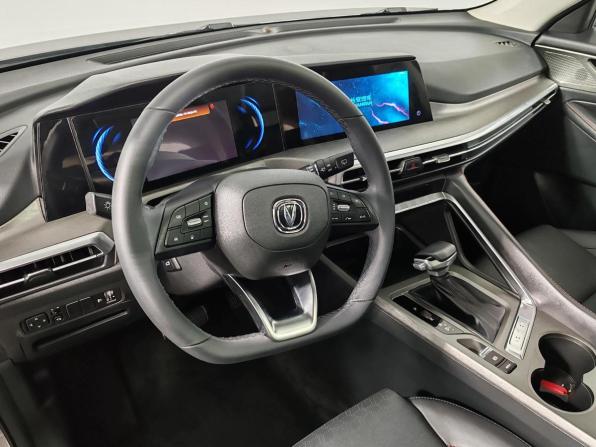 Changan CS35 Plus I Рестайлинг с пробегом 2024 года, цена 1 799 000 рублей, 23997 км, внедорожник, Автокод Объявления