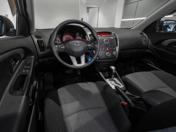 Kia Ceed I Рестайлинг с пробегом 2010 года, цена 730 000 рублей, 274199 км, универсал, Автокод Объявления