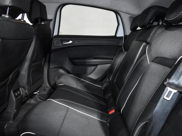 Renault Arkana I с пробегом 2019 года, цена 1 359 000 рублей, 217000 км, внедорожник, Автокод Объявления