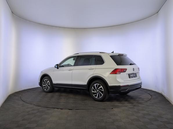 Volkswagen Tiguan II Рестайлинг с пробегом 2021 года, цена 3 150 000 рублей, 115736 км, внедорожник, Автокод Объявления