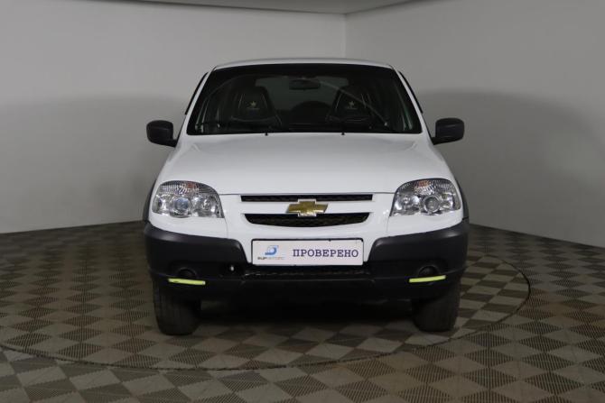Chevrolet Niva I Рестайлинг с пробегом 2017 года, цена 789 990 рублей, 80436 км, внедорожник, Автокод Объявления