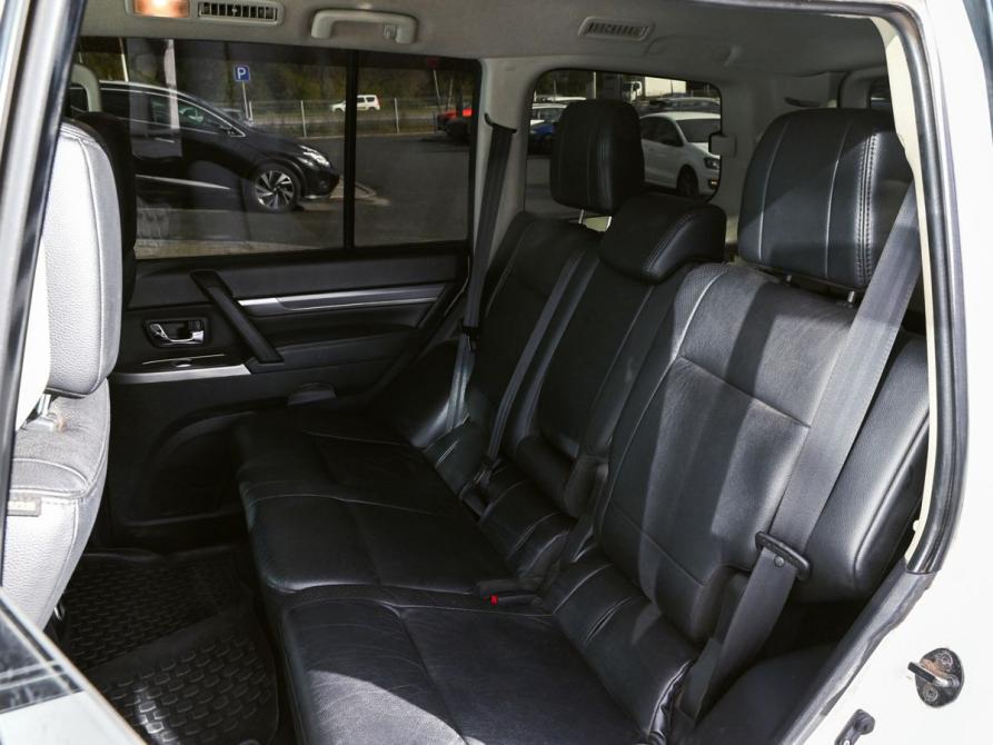 Mitsubishi Pajero IV Рестайлинг 1 Екатеринбург  - изображение 19