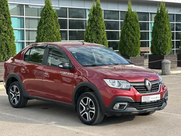 Renault Logan II Рестайлинг с пробегом 2018 года, цена 1 095 000 рублей, 78351 км, седан, Автокод Объявления