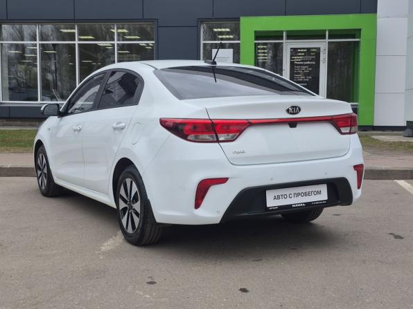 Kia Rio IV с пробегом 2018 года, цена 1 490 000 рублей, 50008 км, седан, Автокод Объявления