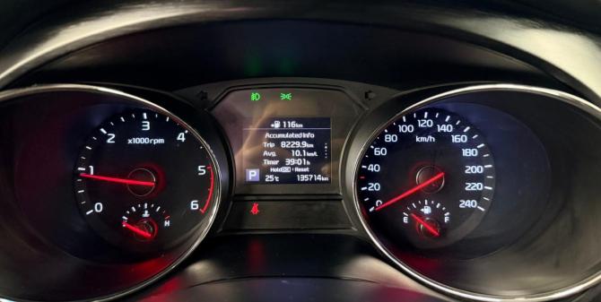 Kia Carnival III с пробегом 2018 года, цена 2 640 000 рублей, 135713 км, минивэн, Автокод Объявления