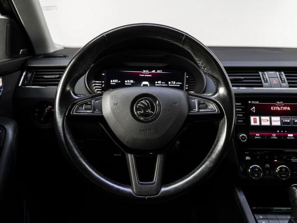 Skoda Octavia III (A7) Рестайлинг с пробегом 2020 года, цена 2 350 000 рублей, 125163 км, лифтбек, Автокод Объявления