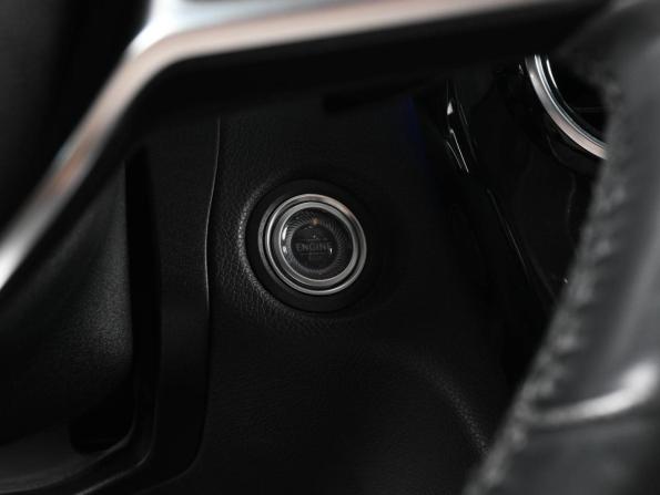 Mercedes-Benz C-Класс IV (W205) Рестайлинг с пробегом 2020 года, цена 2 519 000 рублей, 182188 км, седан, Автокод Объявления