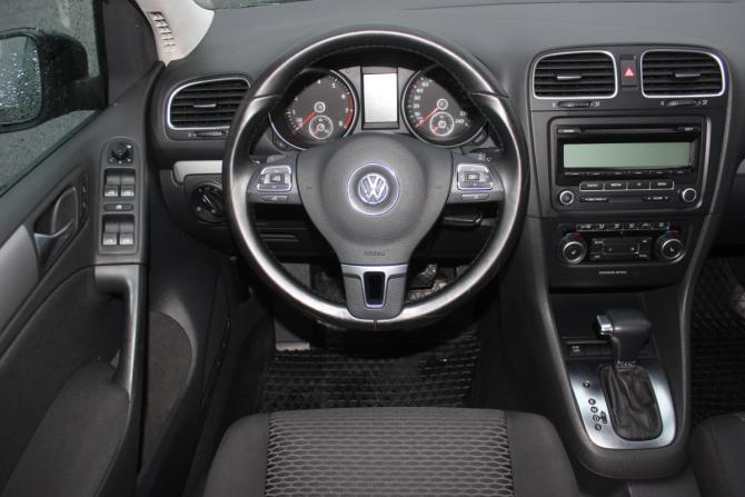 Volkswagen Golf VI с пробегом 2010 года, цена 597 000 рублей, 262439 км, хэтчбек, Автокод Объявления