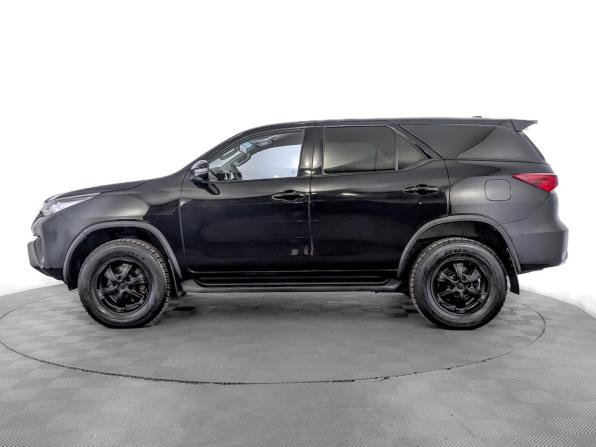 Toyota Fortuner II с пробегом 2019 года, цена 3 335 000 рублей, 76190 км, внедорожник, Автокод Объявления