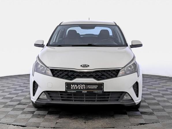 Kia Rio IV Рестайлинг с пробегом 2021 года, цена 1 420 000 рублей, 100136 км, седан, Автокод Объявления