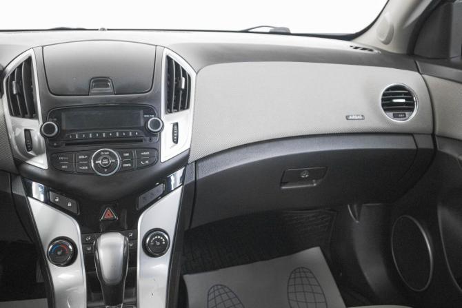 Chevrolet Cruze I Рестайлинг с пробегом 2013 года, цена 729 000 рублей, 184000 км, хэтчбек, Автокод Объявления