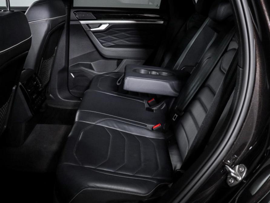 Volkswagen Touareg III Москва  - изображение 10
