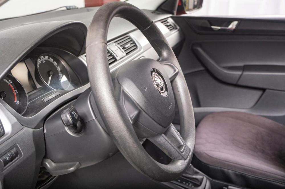 Skoda Rapid I Рестайлинг Томск  - изображение 13