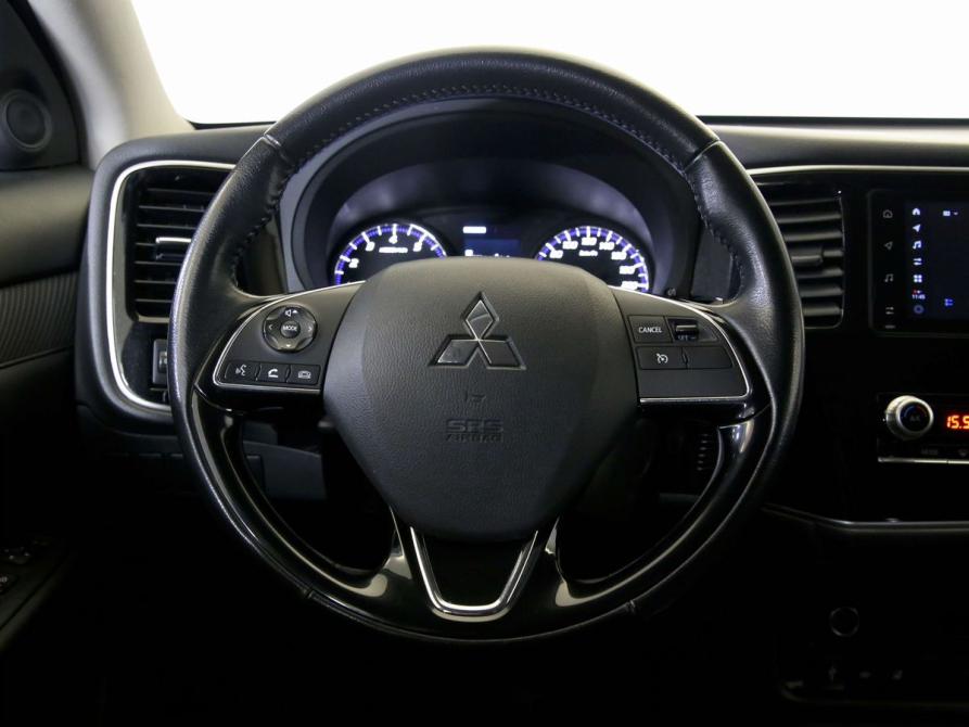 Mitsubishi Outlander III Рестайлинг 3 Санкт-Петербург  - изображение 19