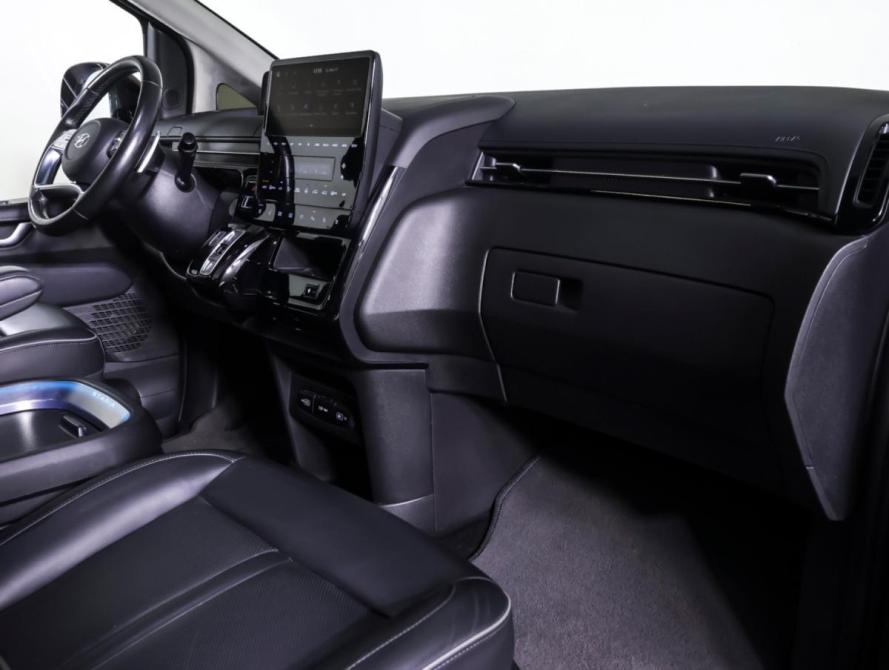 Hyundai Staria I Москва  - изображение 13