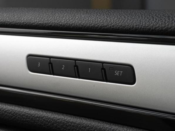 Volkswagen Touareg II с пробегом 2013 года, цена 2 564 000 рублей, 217891 км, внедорожник, Автокод Объявления
