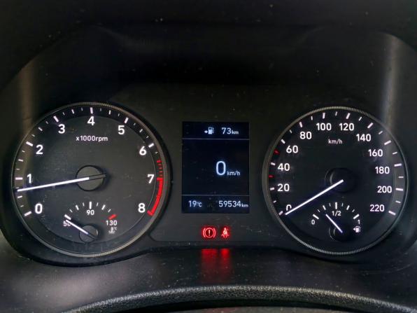 Hyundai Solaris II с пробегом 2018 года, цена 1 347 000 рублей, 59533 км, седан, Автокод Объявления