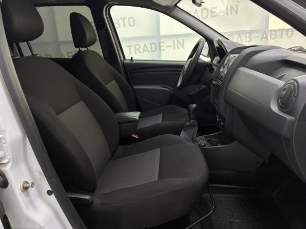 Lada (ВАЗ) Largus I Рестайлинг с пробегом 2024 года, цена 1 200 000 рублей, 53000 км, универсал, Автокод Объявления