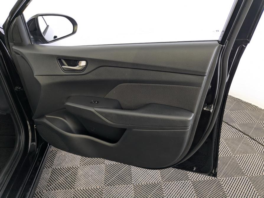 Hyundai Solaris II Москва  - изображение 24