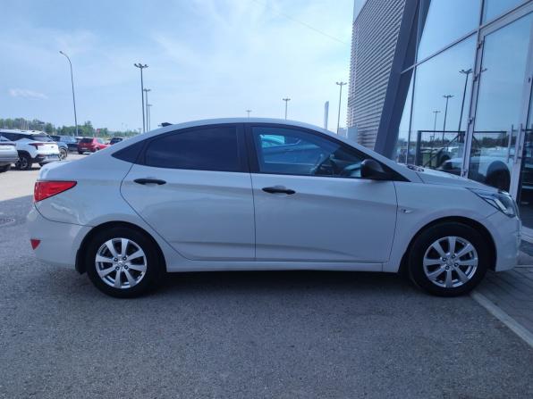 Hyundai Solaris I Рестайлинг с пробегом 2014 года, цена 630 000 рублей, 190421 км, седан, Автокод Объявления
