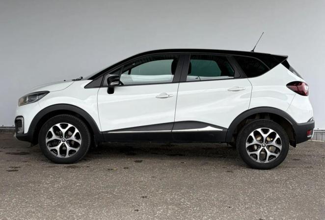 Renault Kaptur I с пробегом 2017 года, цена 1 215 000 рублей, 121641 км, внедорожник, Автокод Объявления