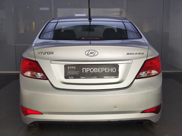 Hyundai Solaris I Рестайлинг с пробегом 2015 года, цена 650 000 рублей, 197277 км, седан, Автокод Объявления