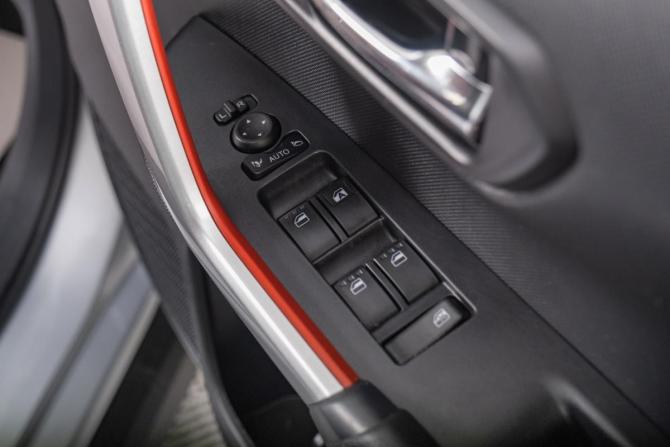 Toyota Raize I с пробегом 2019 года, цена 1 799 000 рублей, 28150 км, внедорожник, Автокод Объявления