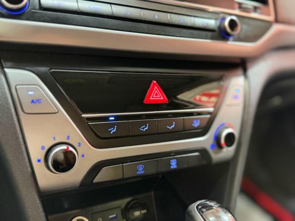 Hyundai Elantra VI (AD) с пробегом 2017 года, цена 1 230 000 рублей, 233994 км, седан, Автокод Объявления