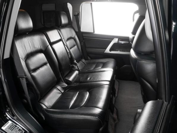 Toyota Land Cruiser 200 Series Рестайлинг 1 с пробегом 2013 года, цена 4 569 000 рублей, 207320 км, внедорожник, Автокод Объявления