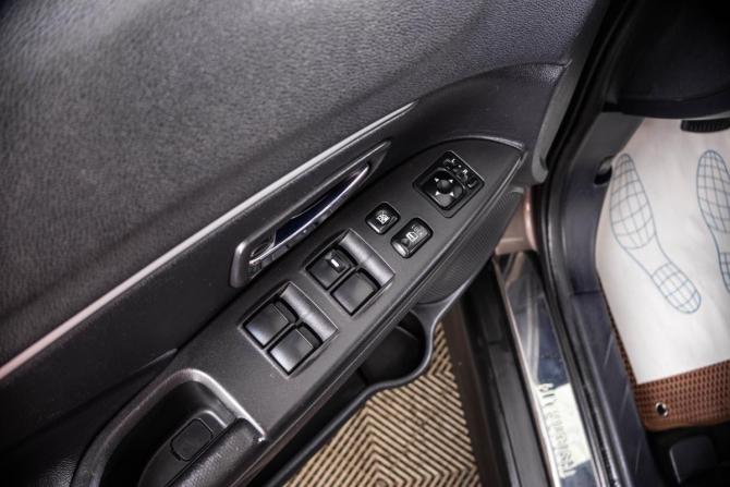 Mitsubishi ASX I с пробегом 2010 года, цена 969 000 рублей, 200845 км, внедорожник, Автокод Объявления
