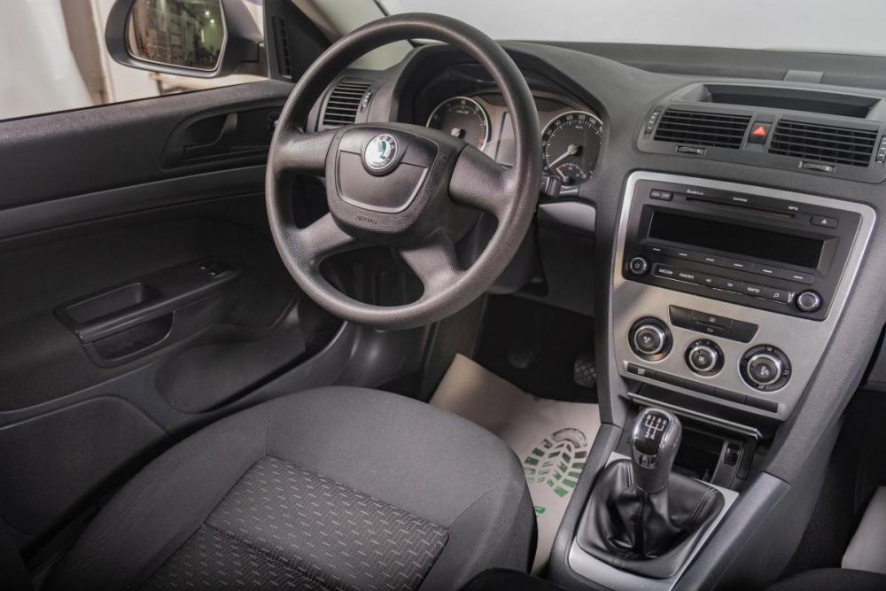Skoda Octavia II (A5) Рестайлинг Томск  - изображение 10