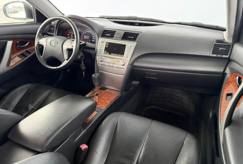 Toyota Camry VI (XV40) Рестайлинг Киров  - изображение 10